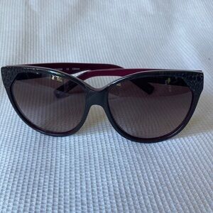 Trussardi TR-12803 Black/Plum Rounded Sunglasses
